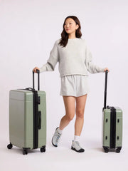 Hue Starter Bundle 8-Piece Set